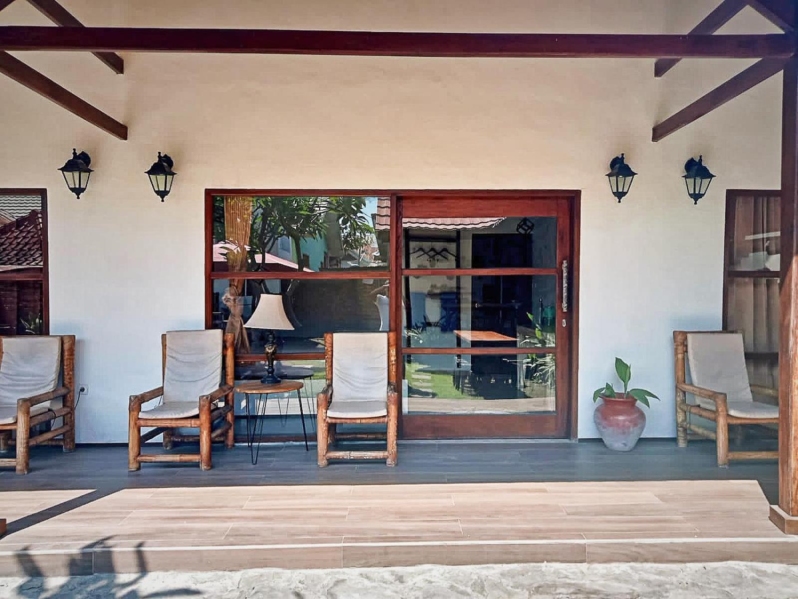 Classico Italiano Bed and Breakfast Gili Air Exteriör bild