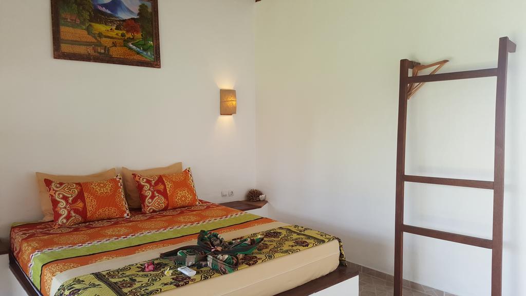 Classico Italiano Bed and Breakfast Gili Air Exteriör bild